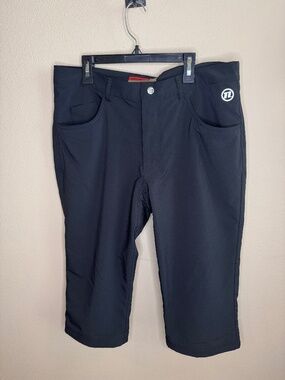 Novara Black Men's Pants. Cropped. Size 34.  Padded seat.